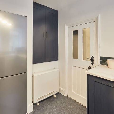 House | 2 bedrooms, iron/ironing board