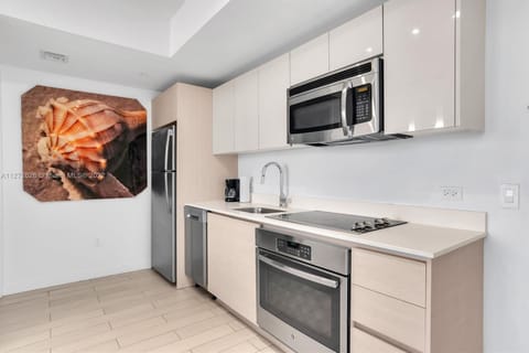 House | 2 bedrooms, desk, high-speed internet