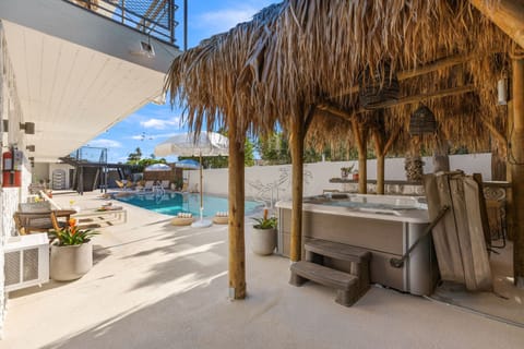 House, Accessible | 9 bedrooms, desk, Internet