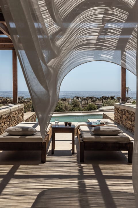 Prestige Suite | Jetted Tub | Sea View | Terrace/patio