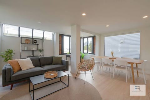 Lounge and Dining area