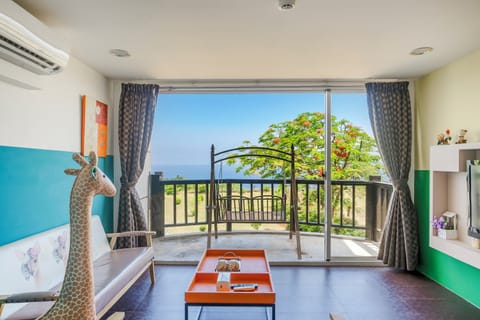 Deluxe Double Room with Sea View and Balcony | View from room