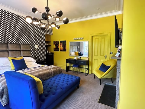 11 bedrooms, premium bedding, Select Comfort beds, in-room safe