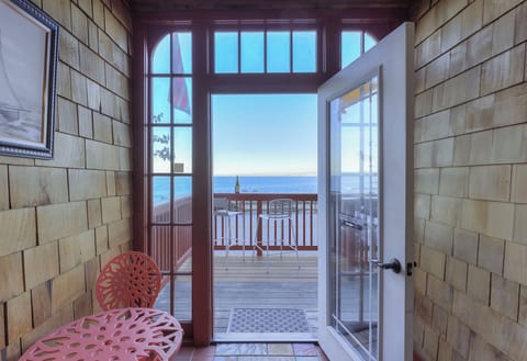 Welcome to "Listen to the Waves" Oceanfront Property