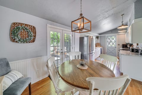 Cottage (2 Bedrooms) | Interior