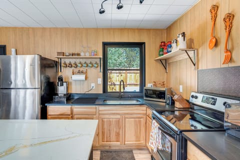 House (1 Bedroom) | Interior