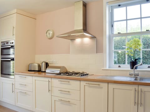 Kitchen | Oak Apple House, Keswick