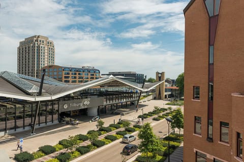 Fantastic location near the lively center of Tilburg
Betaalbare studio's en appartementen in Hotel Tilburg - verblijf in het centrum, dicht bij de Efteling, Beekse Bergen en alle hoogtepunten van de stad