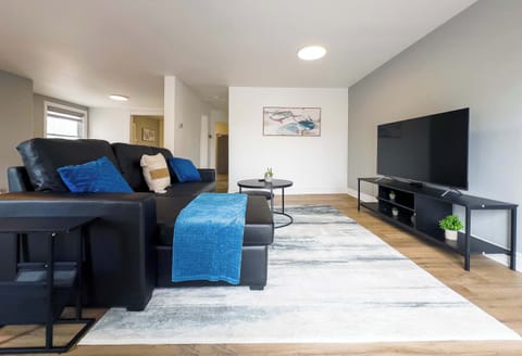 Enjoy streaming your favourite shows on the Smart TV
