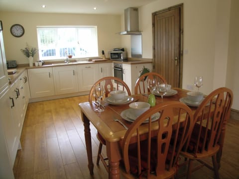 Dining Area | Roe Cottage - Fallow House and Roe Cottage, Paythorne, near Skipton