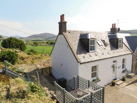 Superb holiday location | Torbeg Farm Cottage, Torbeg, near Blackwaterfoot, Isle of Arran