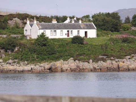 Gavin Maxwell Cottage, Eilean Ban, Kyleakin, Isle of Skye