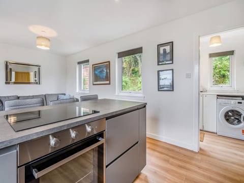 Kitchen | Sea Breeze Cottage, Lochranza