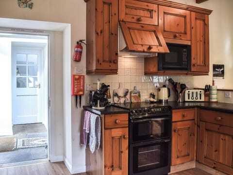 Kitchen | Gushat Cottage, Strathtay, near Aberfeldy
