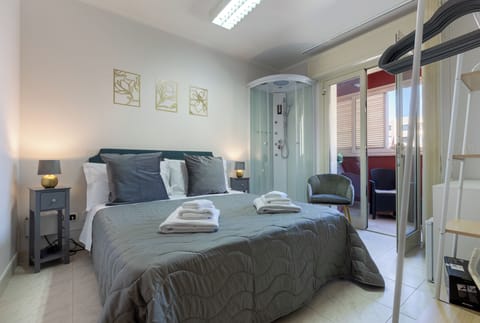 Economy Double or Twin Room, City View | Memory foam beds, in-room safe, desk, laptop workspace