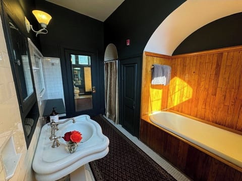 Free toiletries, hair dryer, towels, soap