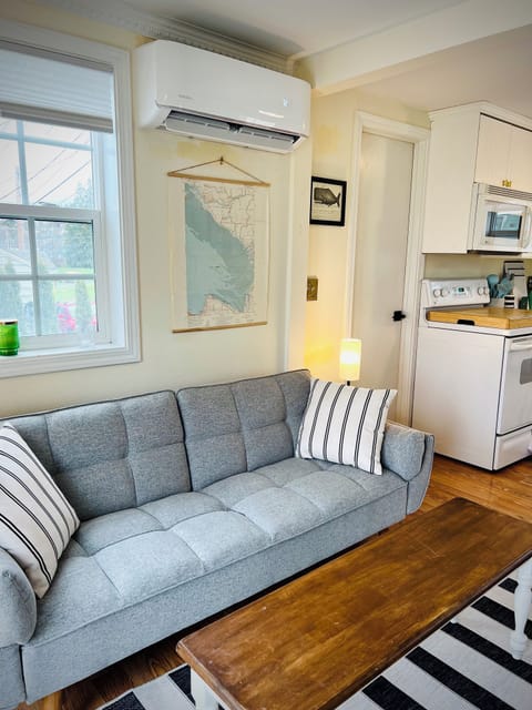 aaf25378-5ca8-4c27-9bd2-2c0cbbbd6c3d