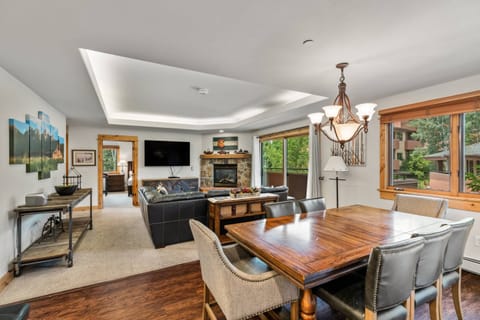 Comfortable dining chairs for meal-time
