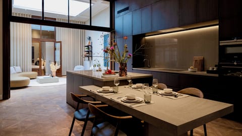 In-room safe, laptop workspace, blackout drapes, soundproofing