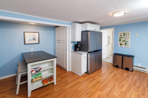 Kitchen and eating area