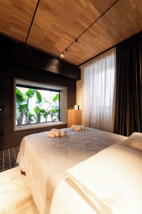 Standard Room | In-room safe, blackout drapes, free WiFi