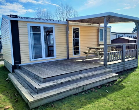 Chalet | Outdoor dining