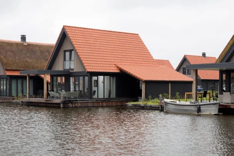 Villa | Exterior