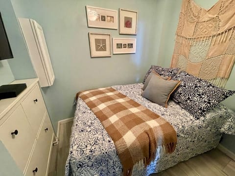 Bedroom with Full Bed