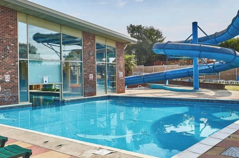 Cabin | Pool | Indoor pool