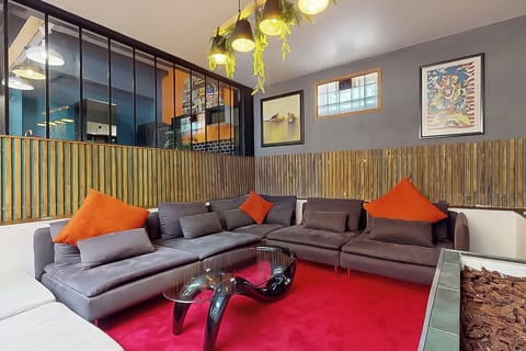 Loft Atelier Design Near Paris & La Défense House in Puteaux