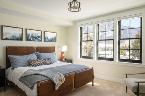 Yarrow Primary Bedroom
