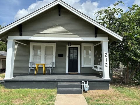 The Willows On Nolan Creek in Downtown Belton House in Belton