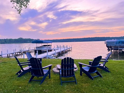 Welcome to Shanahan Shores (Boat Not Included)