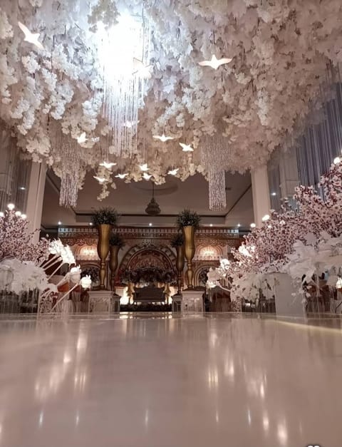 Indoor wedding