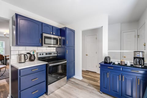 Fully Stocked Kitchen