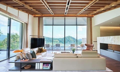 [Breakfast included for 6] Prestige Penthouse | Minibar, individually decorated, individually furnished, free WiFi