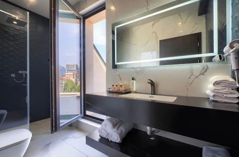 Presidential Apartment | Bathroom | Hair dryer, slippers