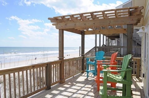 Sun Deck with Pergula