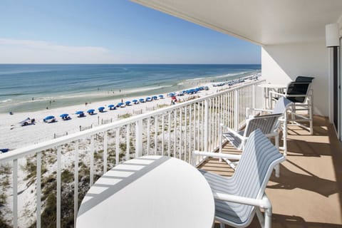 Private balcony with direct gulf views