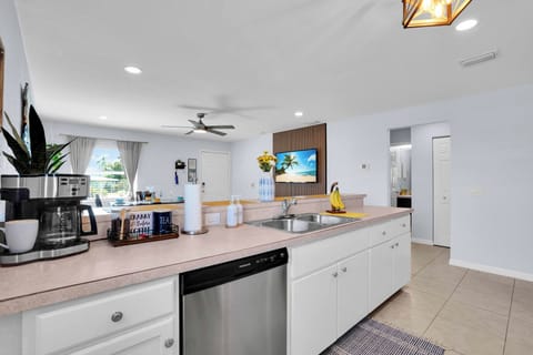 Everything you need to start your day with ease and comfort.