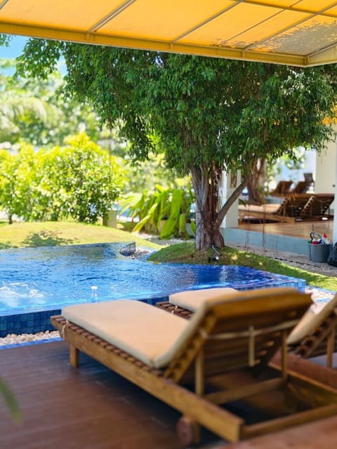 Beach Bliss with Private Pool | Hypo-allergenic bedding available, minibar, in-room safe, desk