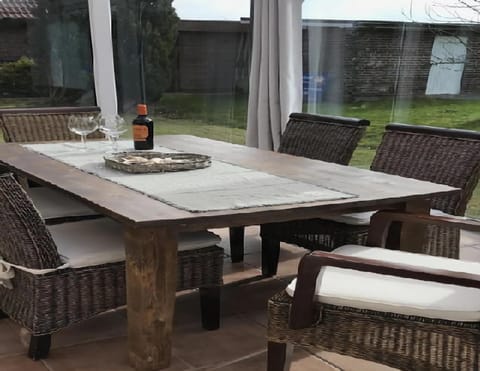 House | Dining