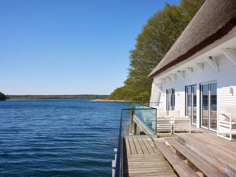 House | Water view