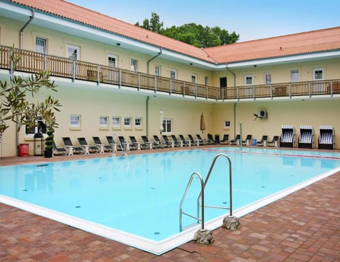 Apartment | Pool | Indoor pool, outdoor pool