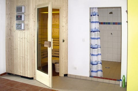 House | Bathroom | Towels