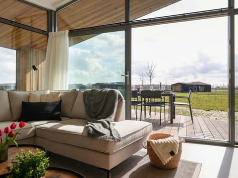 House | Living area