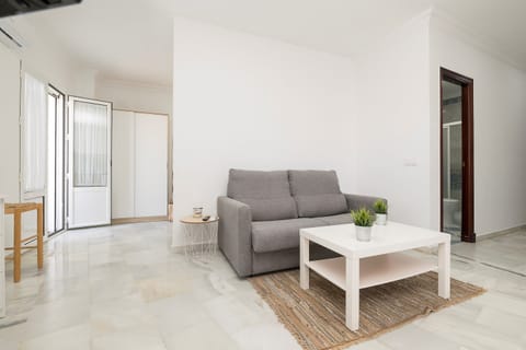 Apartment | Living room