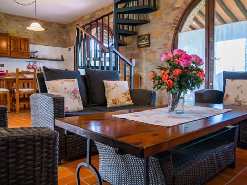 House | Dining
