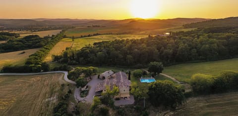 Evening light overt Castelnuovo Tancredi Estate and Villa AIale