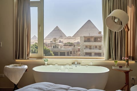 Luxury Single Room, City View | City view